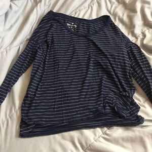 Loose fitting long sleeve t shirt